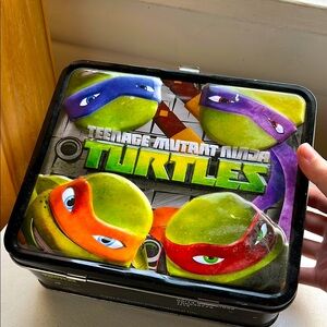 Teenage Mutant Ninja Turtles Lunchbox Metal lunch pail TMNT boys collectible
